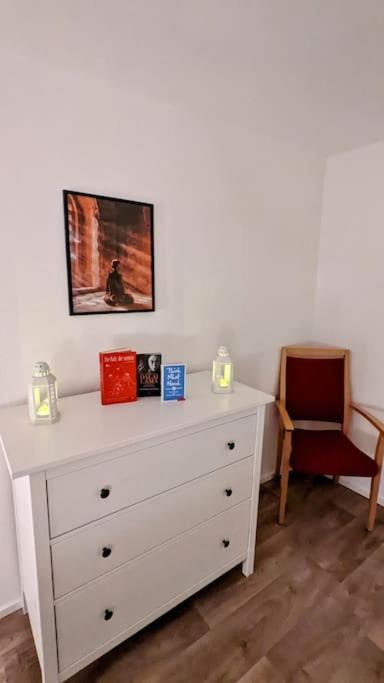 Fewo Im Lehm-Fachwerkhaus Erfurt Mit 3 Einzelnen Schlafzimmern Je Mit Tv Exterior photo